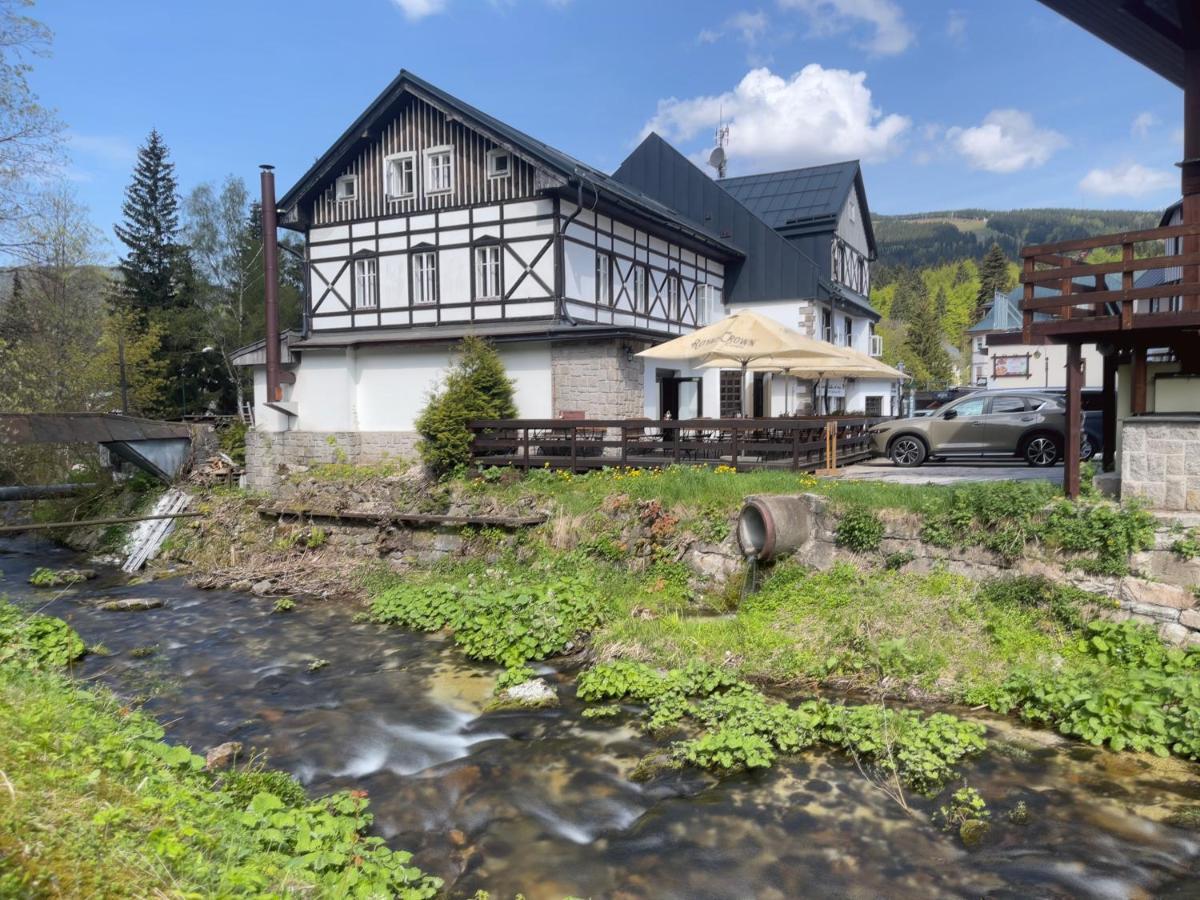 Hotel Lomnice Špindlerŭv Mlýn Kültér fotó